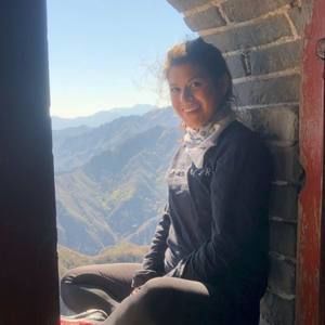 Meet your Posher, Daniela